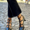 ELEGANT PUMPS WITH STRAPS