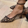 LEOPARD PRINT DECOLLETE