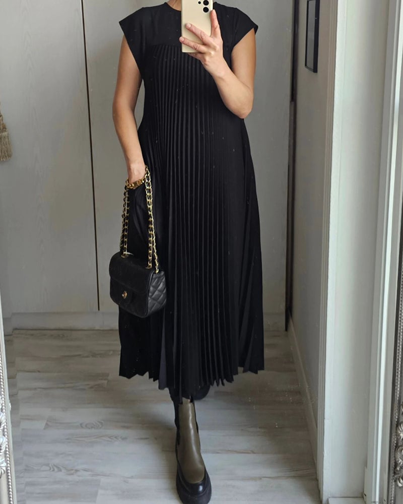 Sophia - Elegant Spliced Pleated Maxi Dress