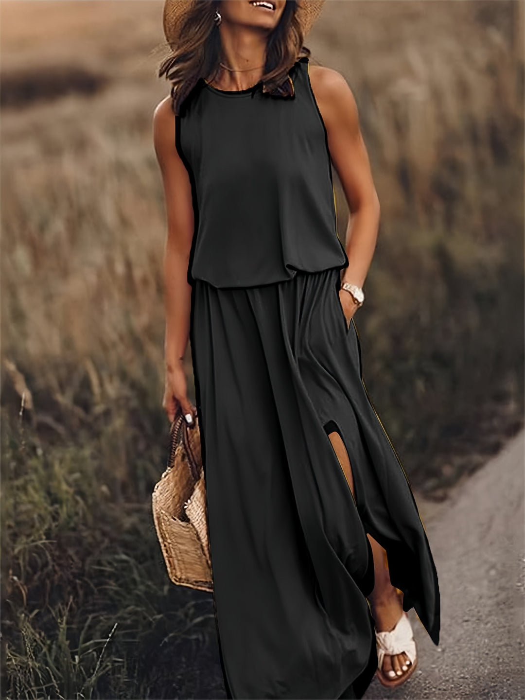 Minerva - Sleeveless Maxi Gown