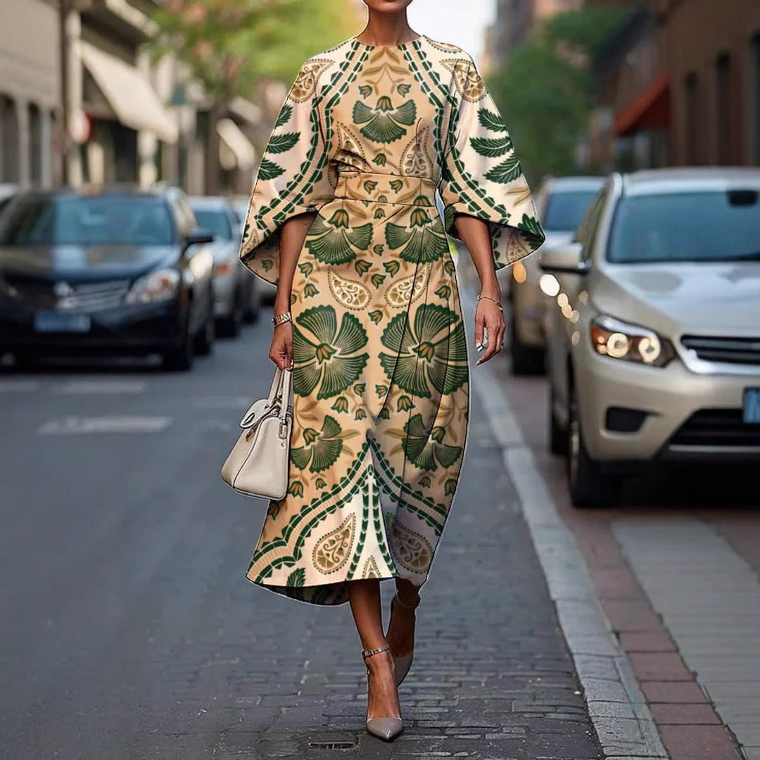 Grace™ - Elegant Dress with Round Neck