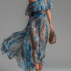 Wild - Long chiffon dress with leopard print and bare shoulders