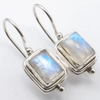 Beatriz - Vintage earrings with square moonstone