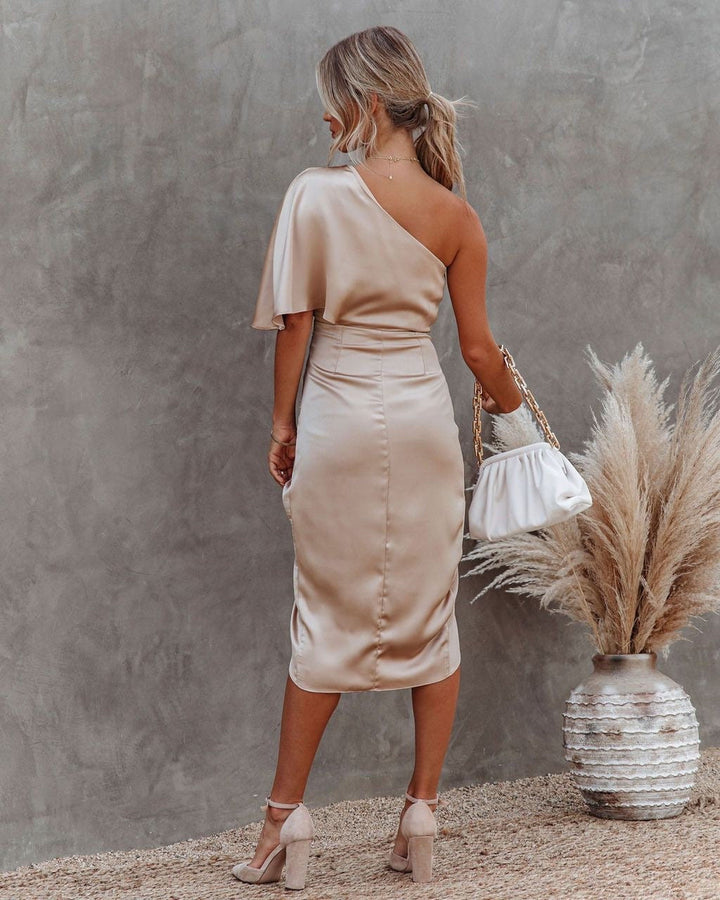Maelle - Elegant Midi Dress